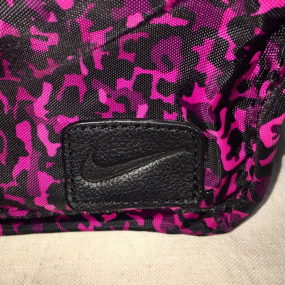 Essentials Case - Picture 2 of 4